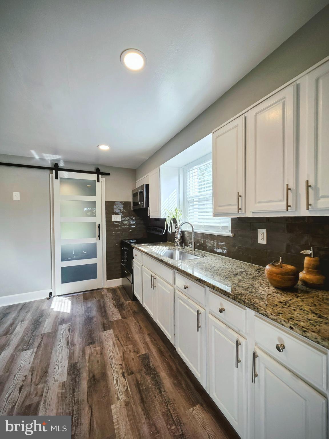 ABBOTT FOREST - Residential