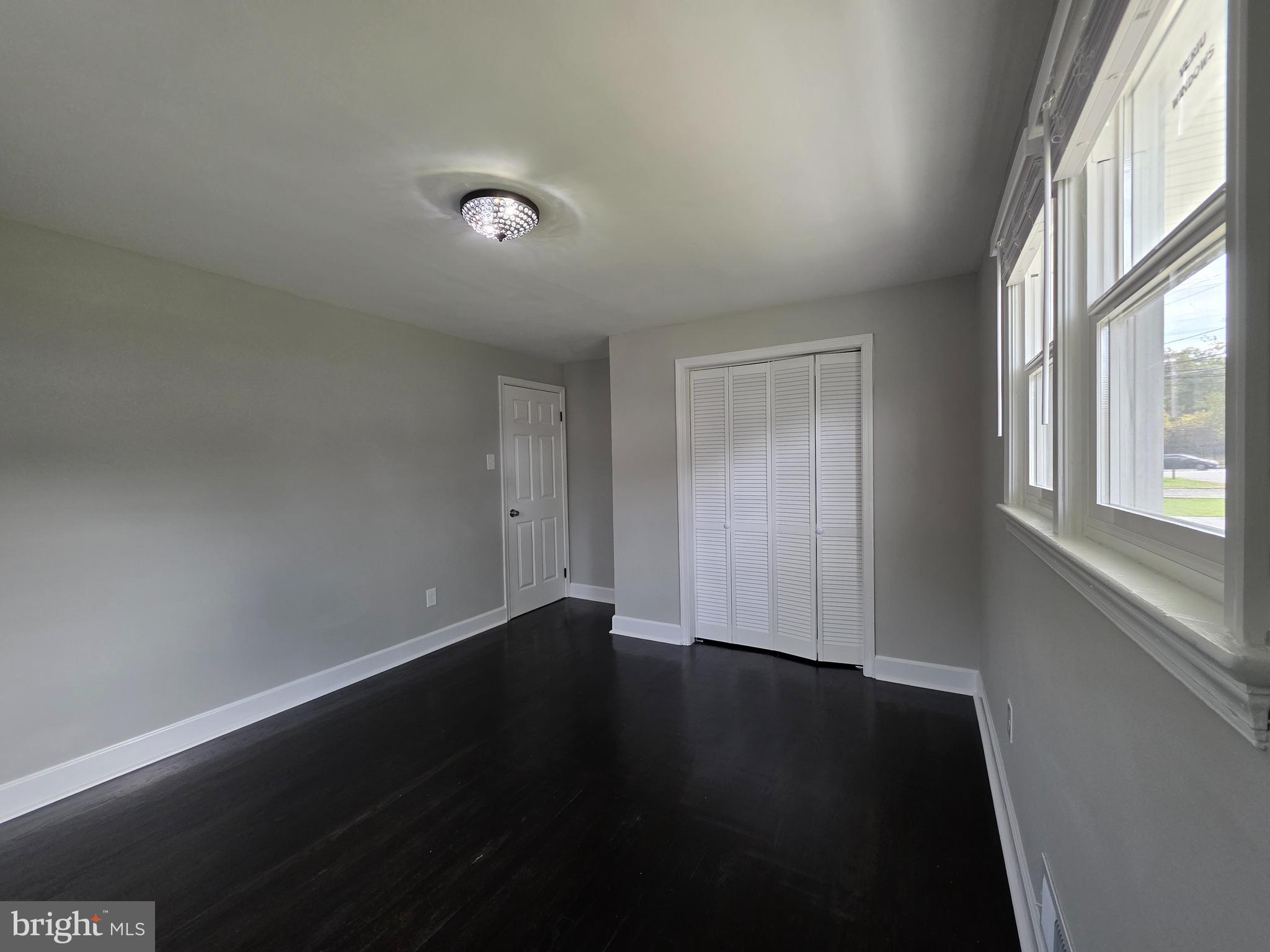 ABBOTT FOREST - Residential