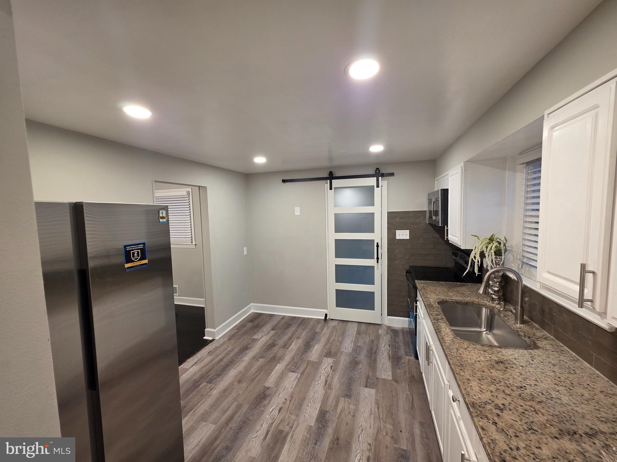 ABBOTT FOREST - Residential