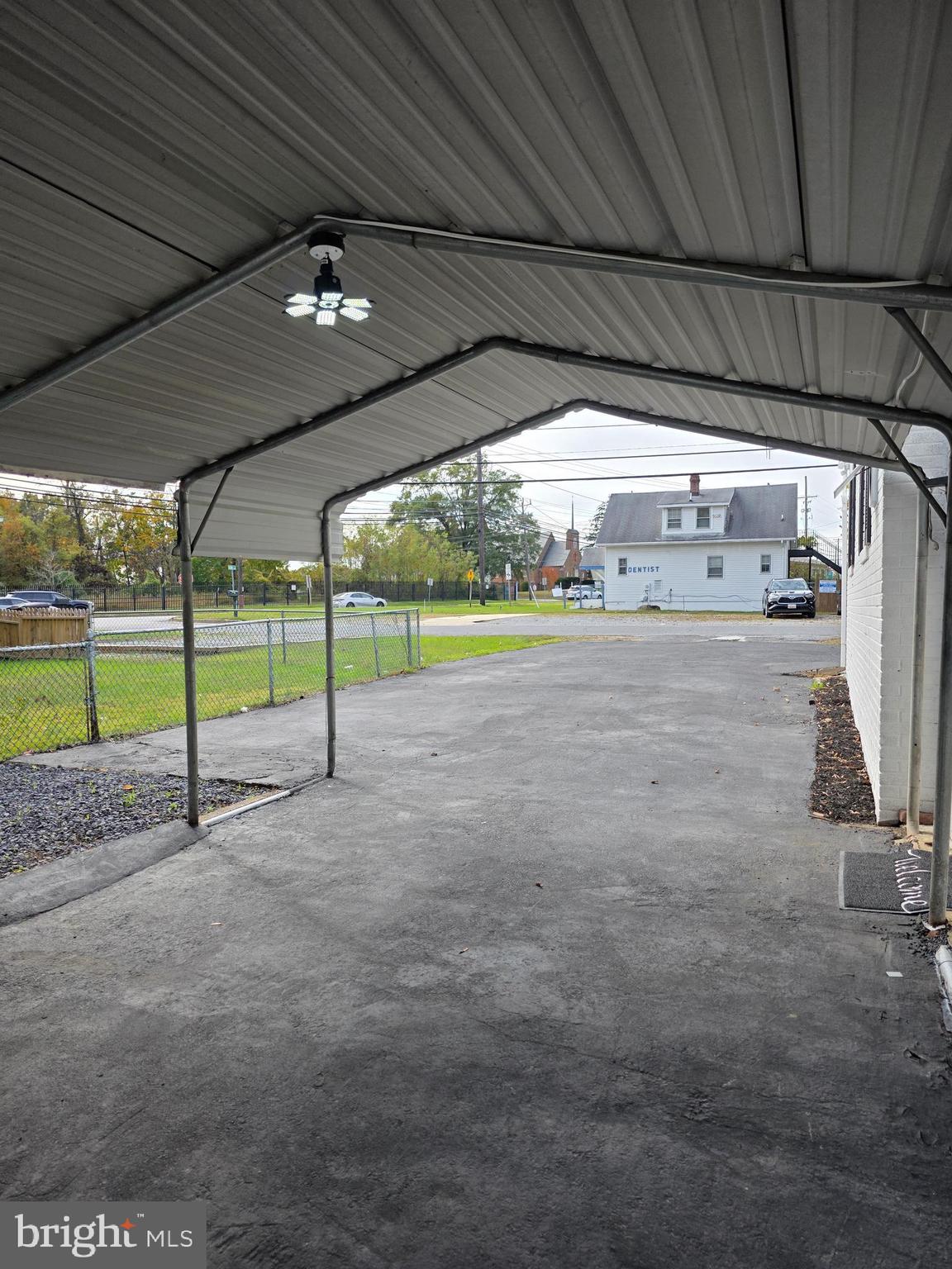 ABBOTT FOREST - Residential