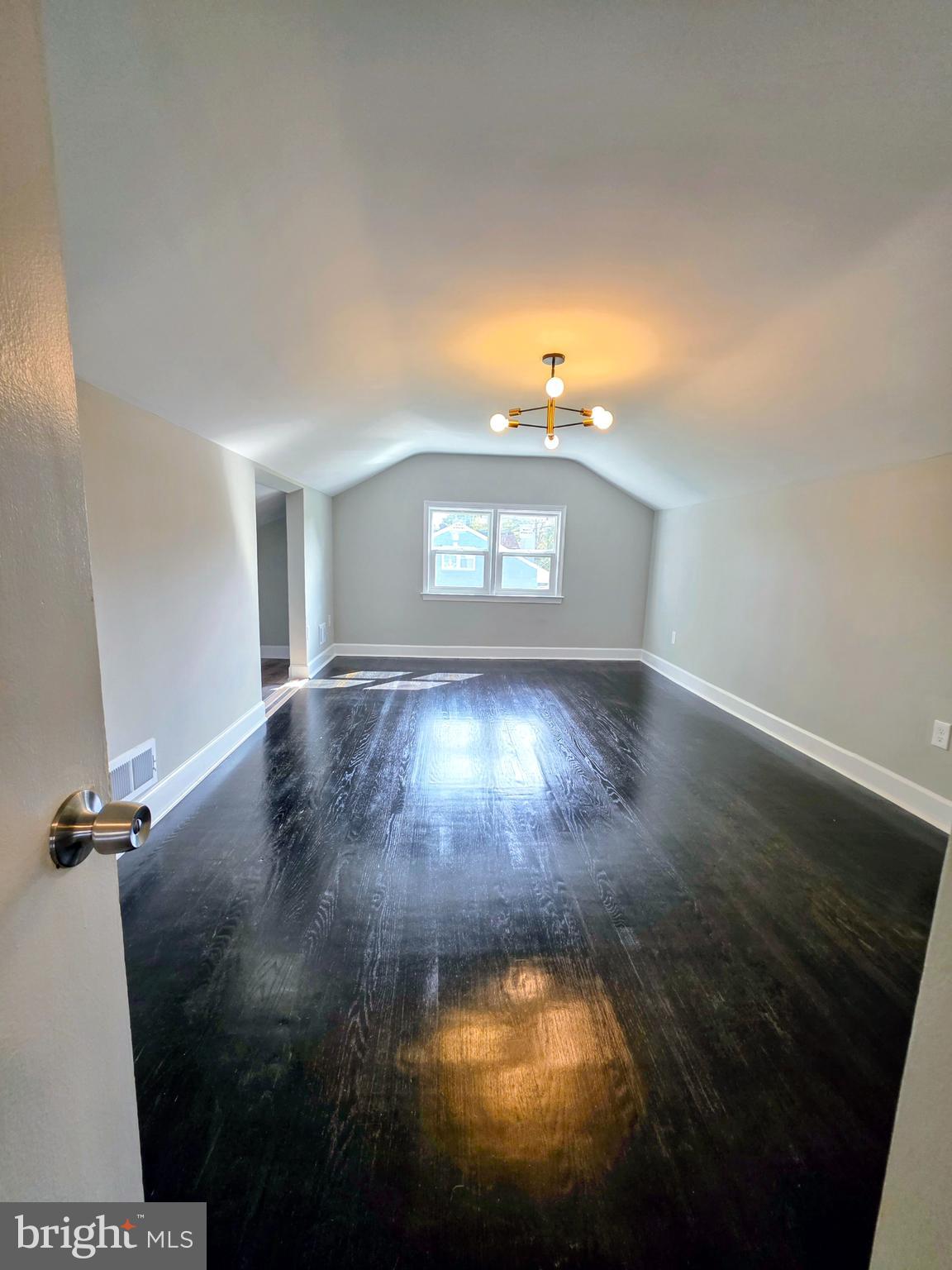 ABBOTT FOREST - Residential