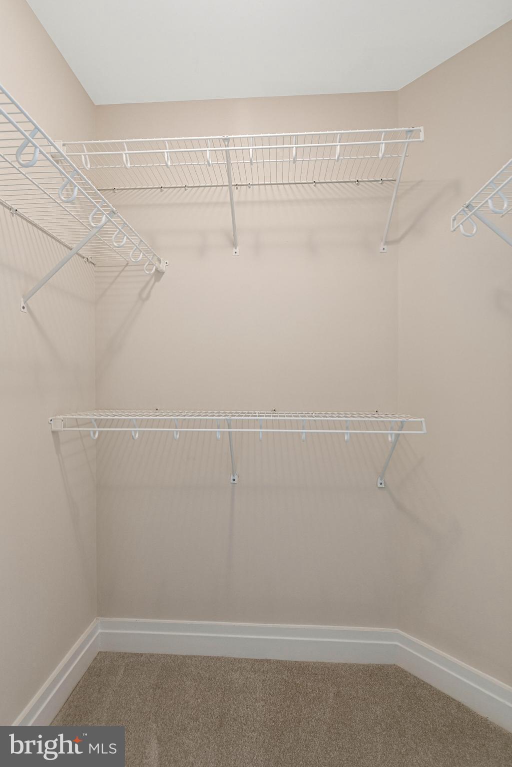 ONE PARK CREST CONDOMINIUM - Residential