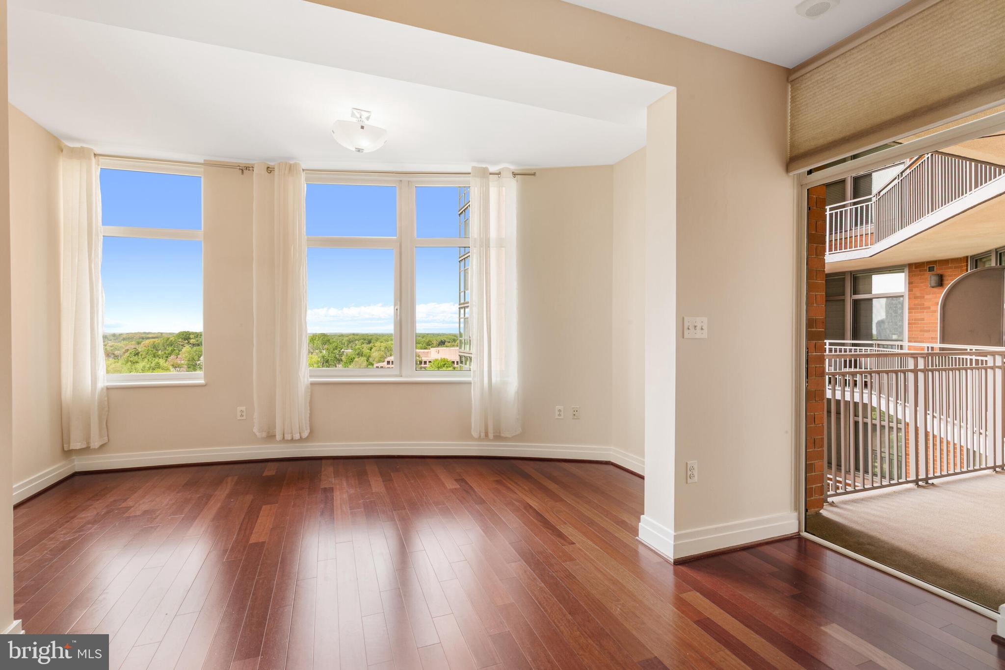 ONE PARK CREST CONDOMINIUM - Residential