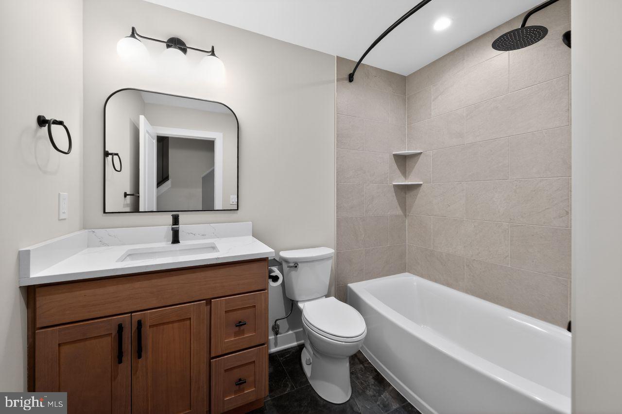 EAST PASSYUNK CROSSING - Residential