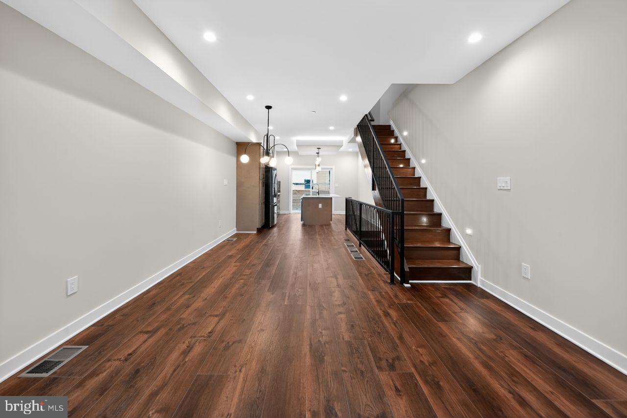 EAST PASSYUNK CROSSING - Residential