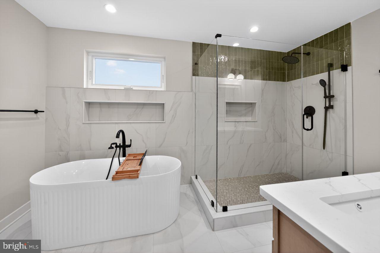 EAST PASSYUNK CROSSING - Residential