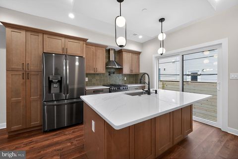 Tiny photo for 616 Emily Street, PHILADELPHIA, PA 19148 (MLS # PAPH2586478)