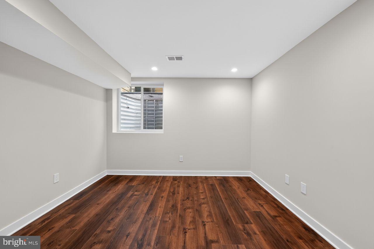 EAST PASSYUNK CROSSING - Residential