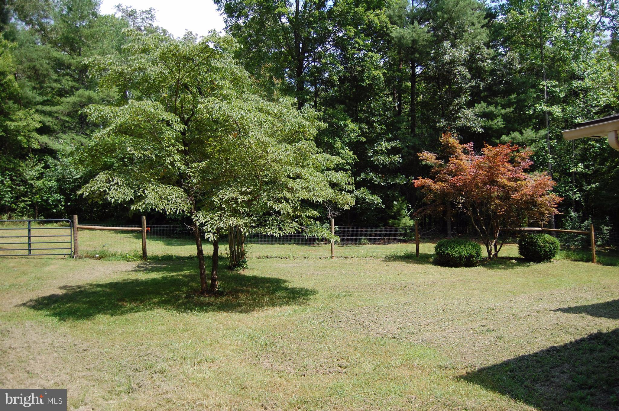 LAUREL MOUNTAIN - Residential Lease