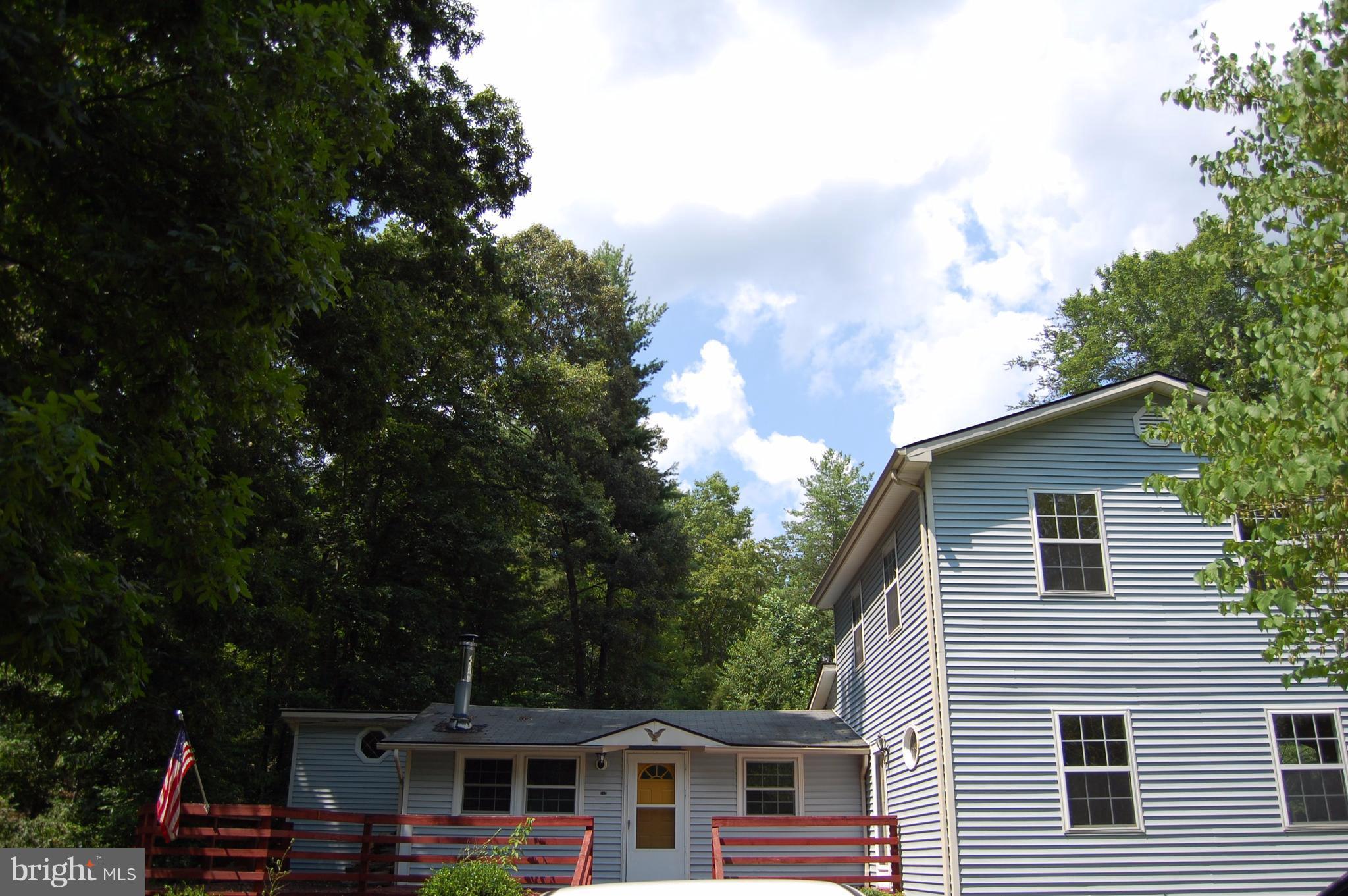 LAUREL MOUNTAIN - Residential Lease