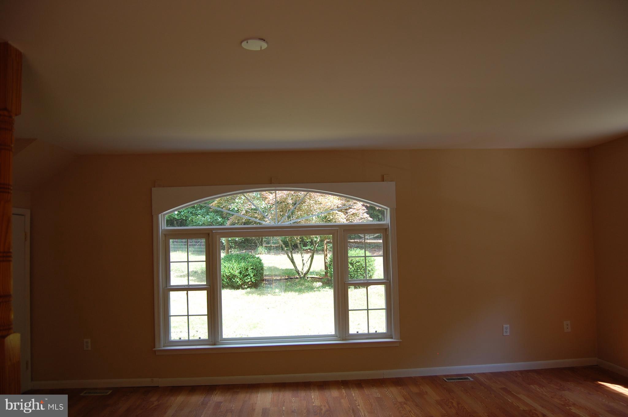 LAUREL MOUNTAIN - Residential Lease