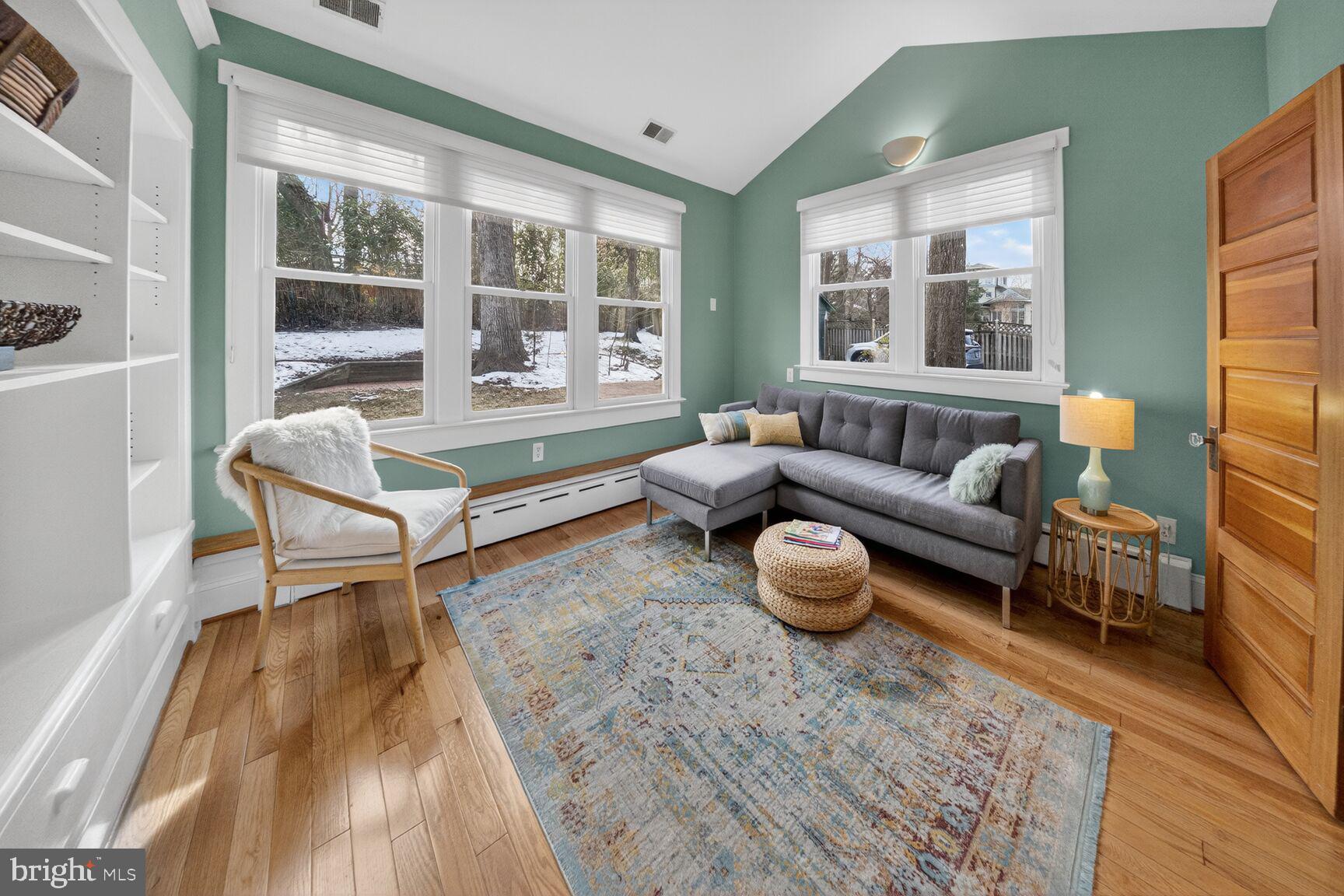 TAKOMA PARK - Residential