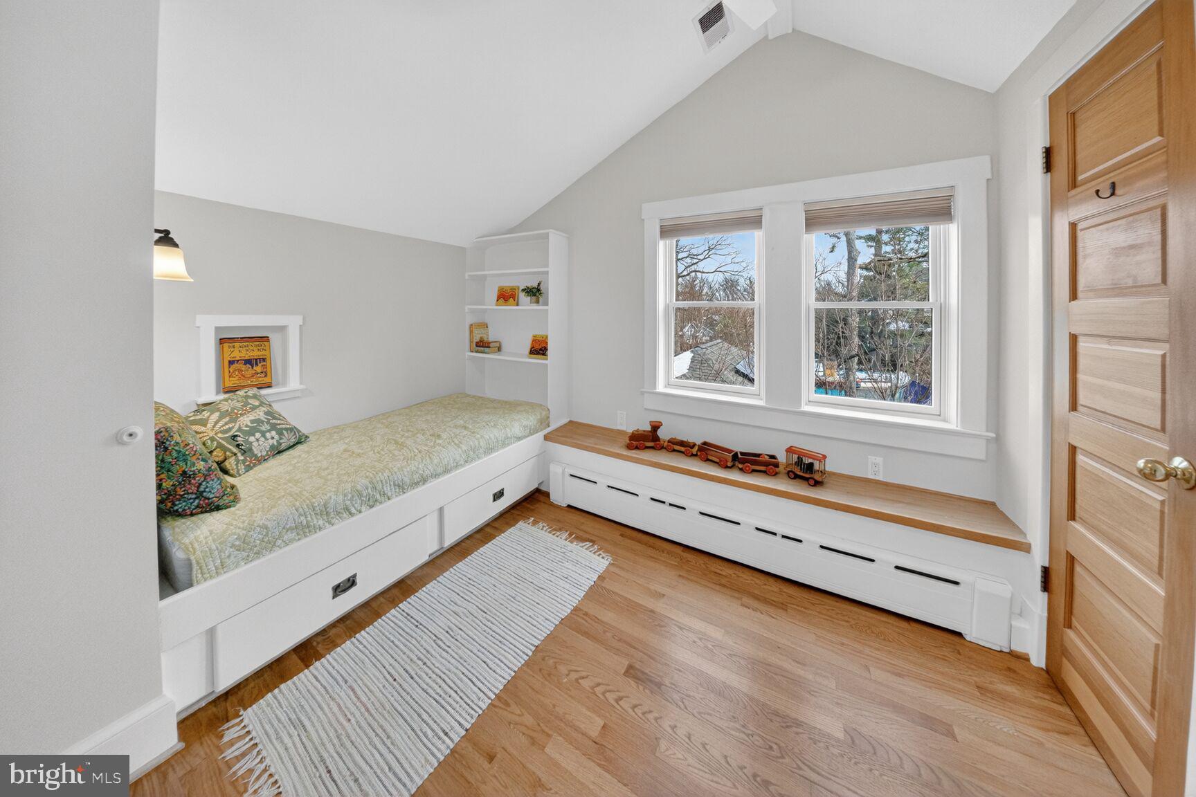 TAKOMA PARK - Residential