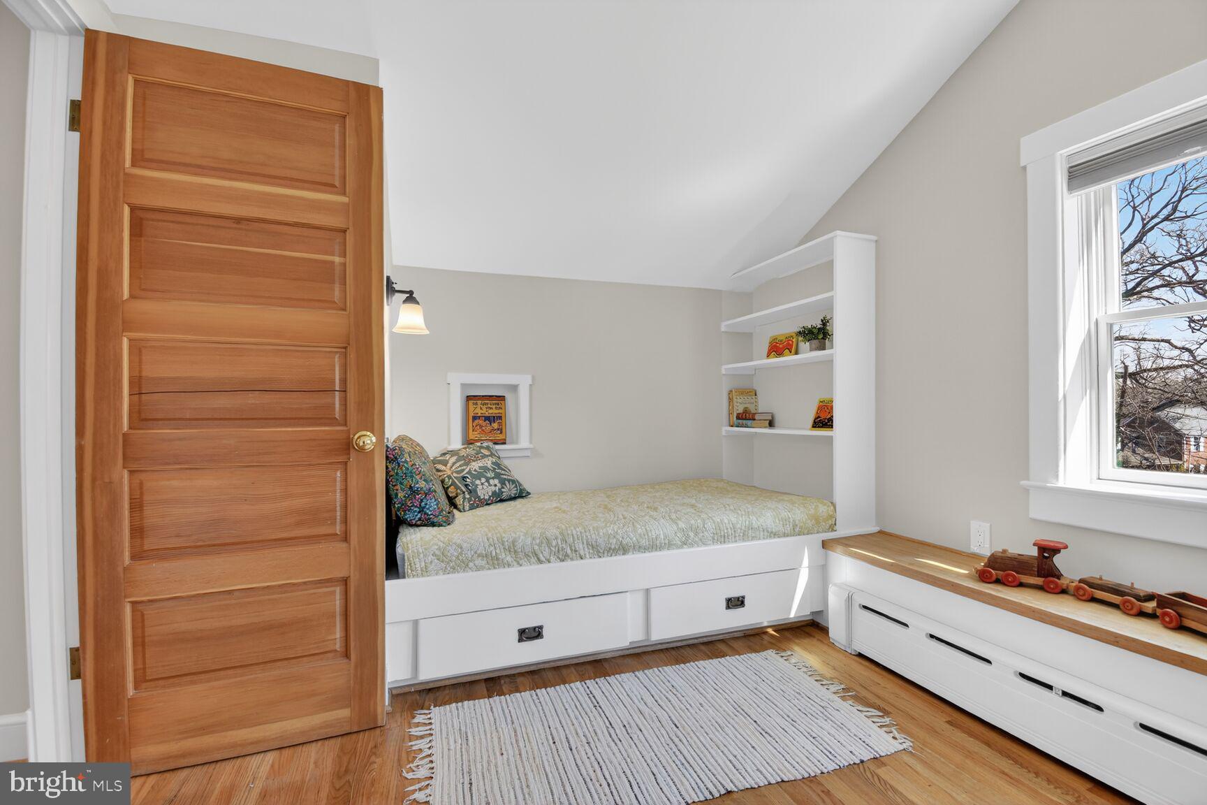 TAKOMA PARK - Residential