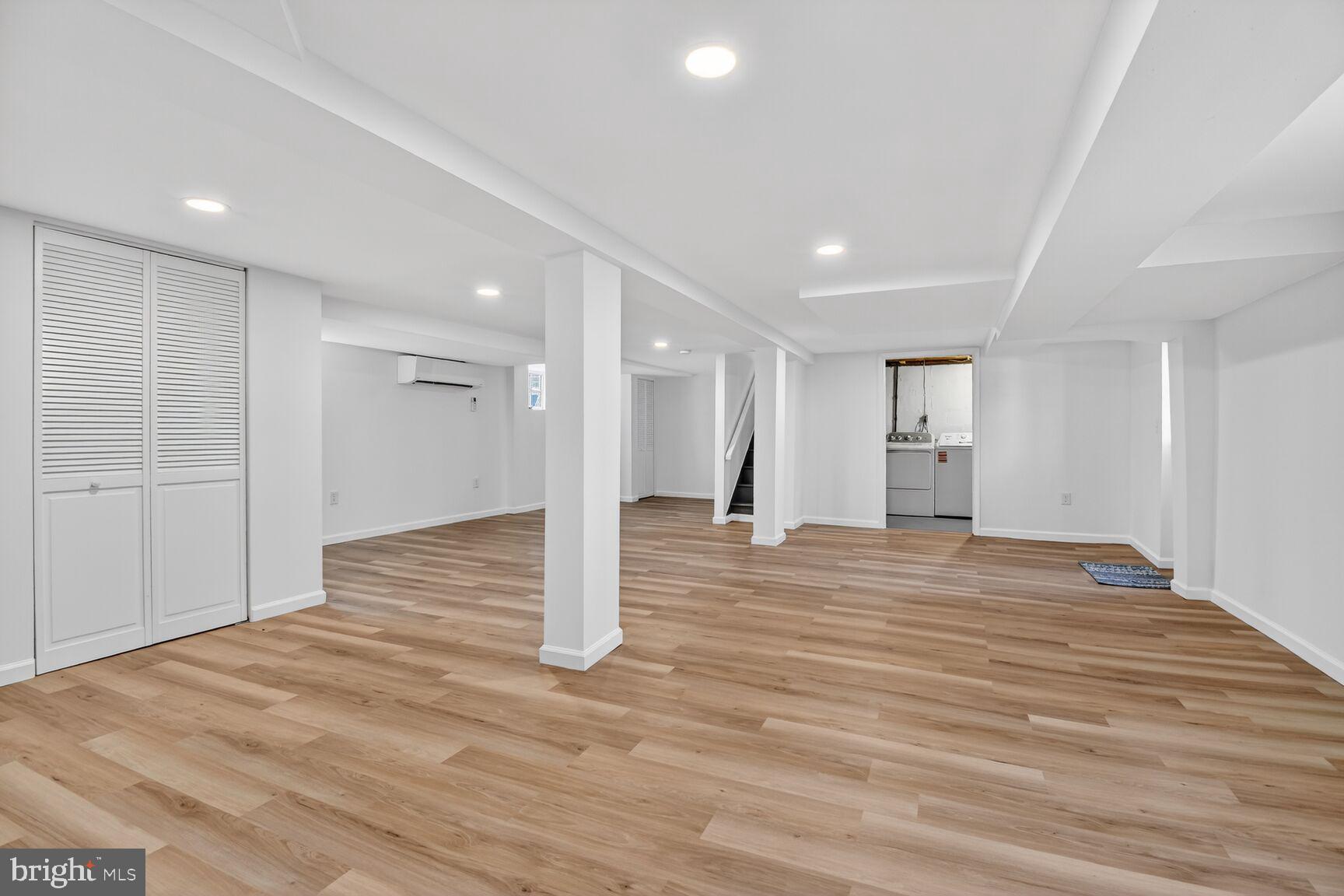 TAKOMA PARK - Residential