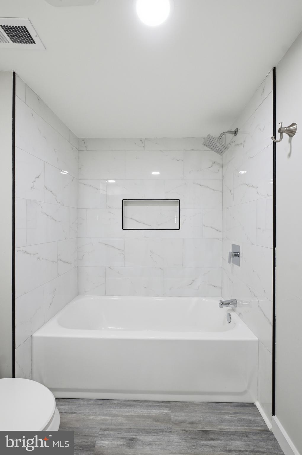 FOREST PARK - Residential