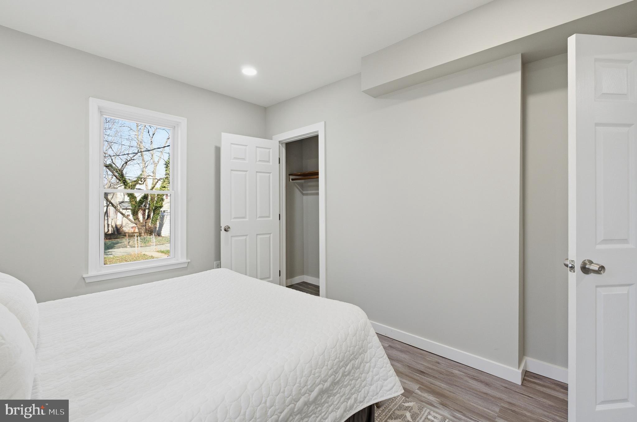 FOREST PARK - Residential