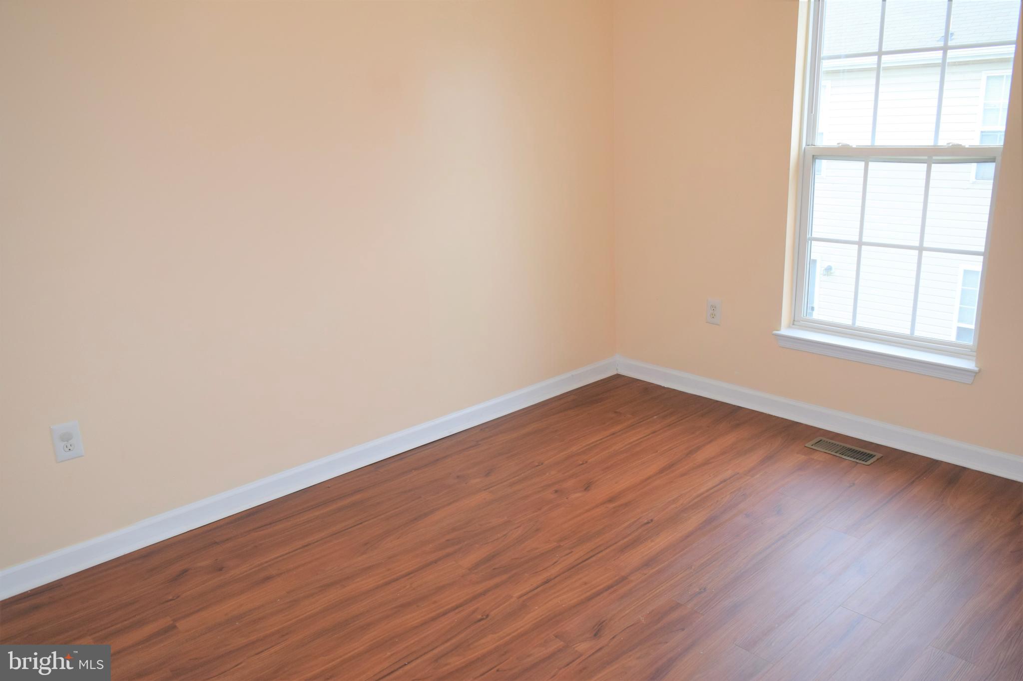 CRAIN SUMMIT - Residential Lease