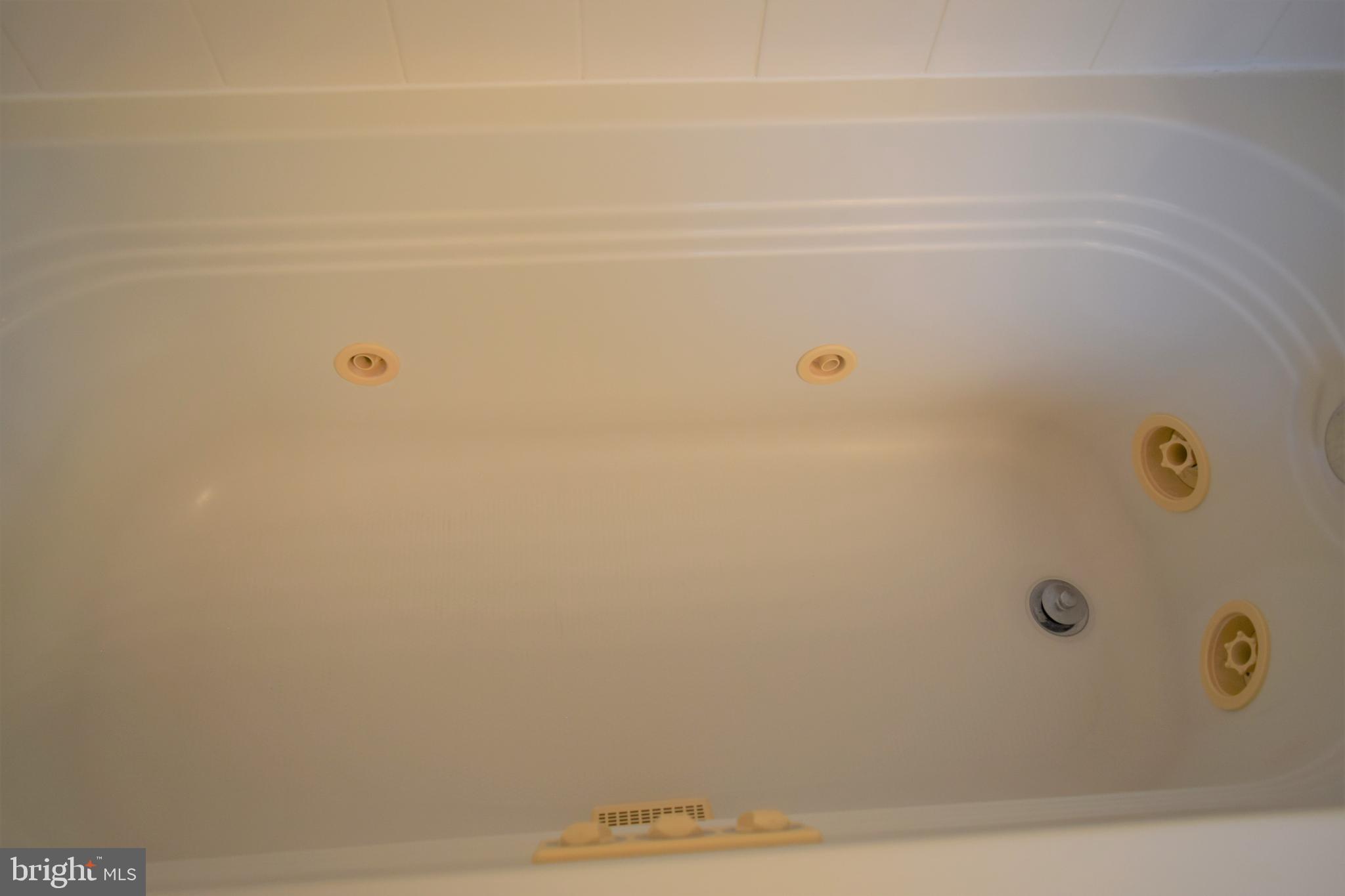 CRAIN SUMMIT - Residential Lease