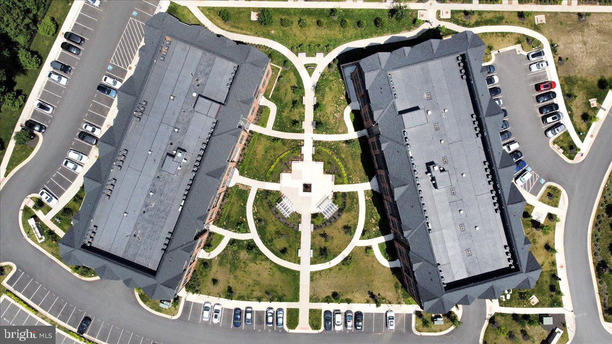 PENDER OAKS - Residential Lease