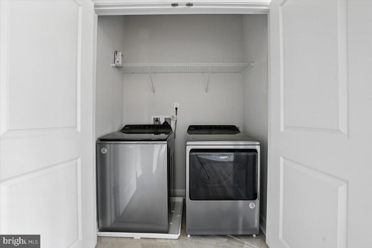 PENDER OAKS - Residential Lease