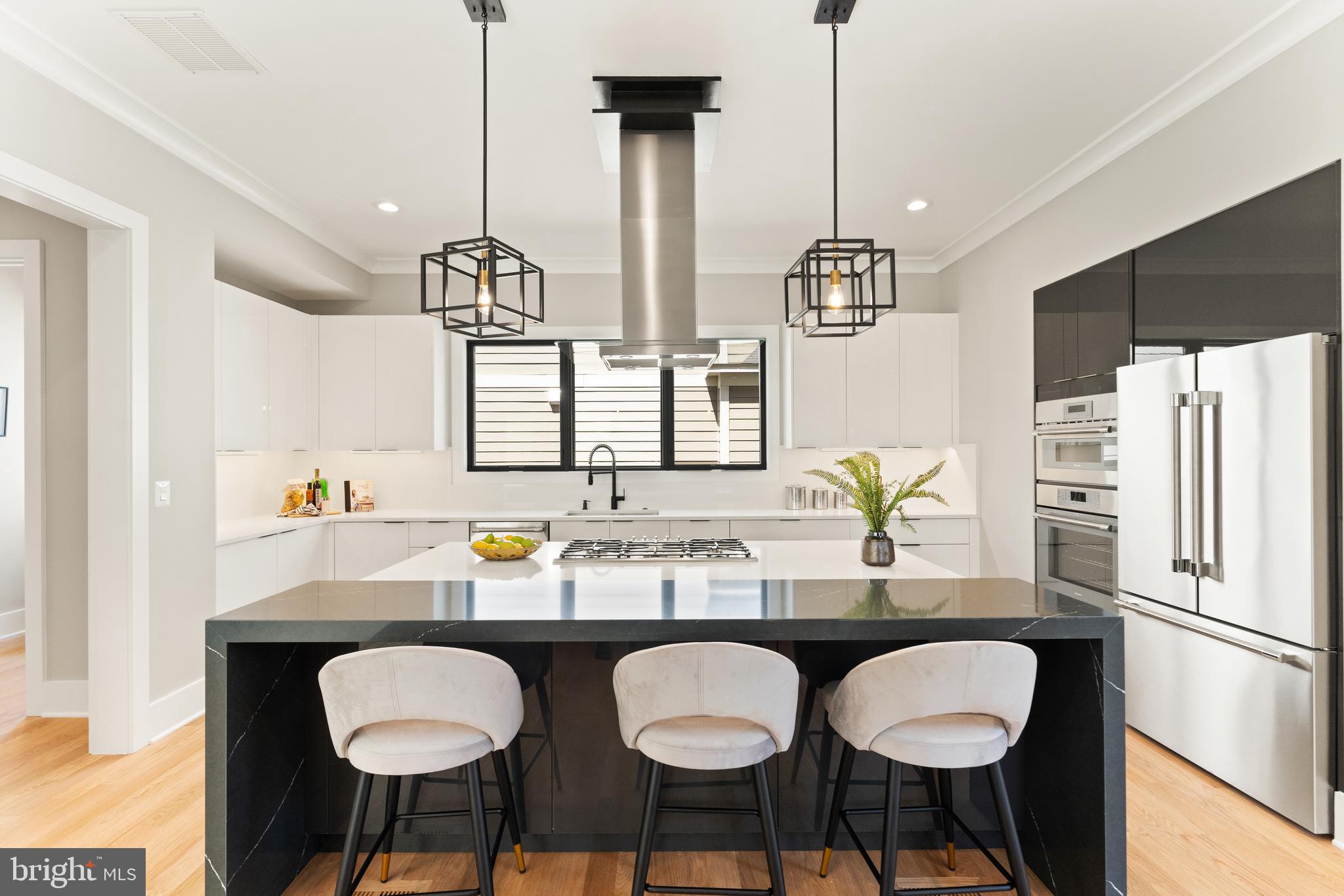 LYON PARK - Residential