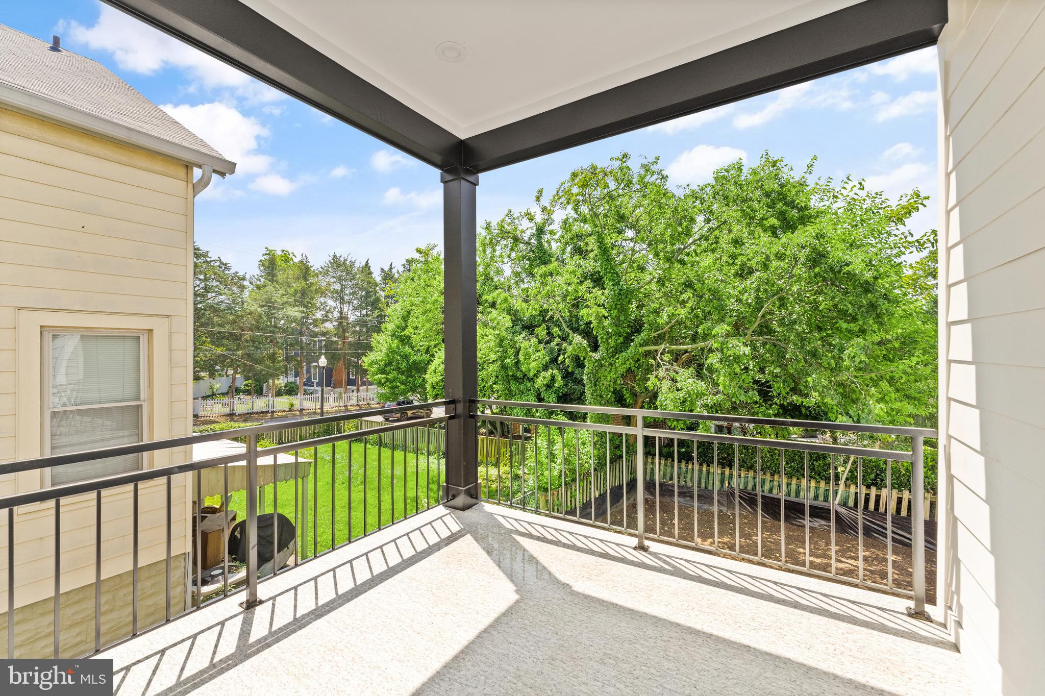 LYON PARK - Residential