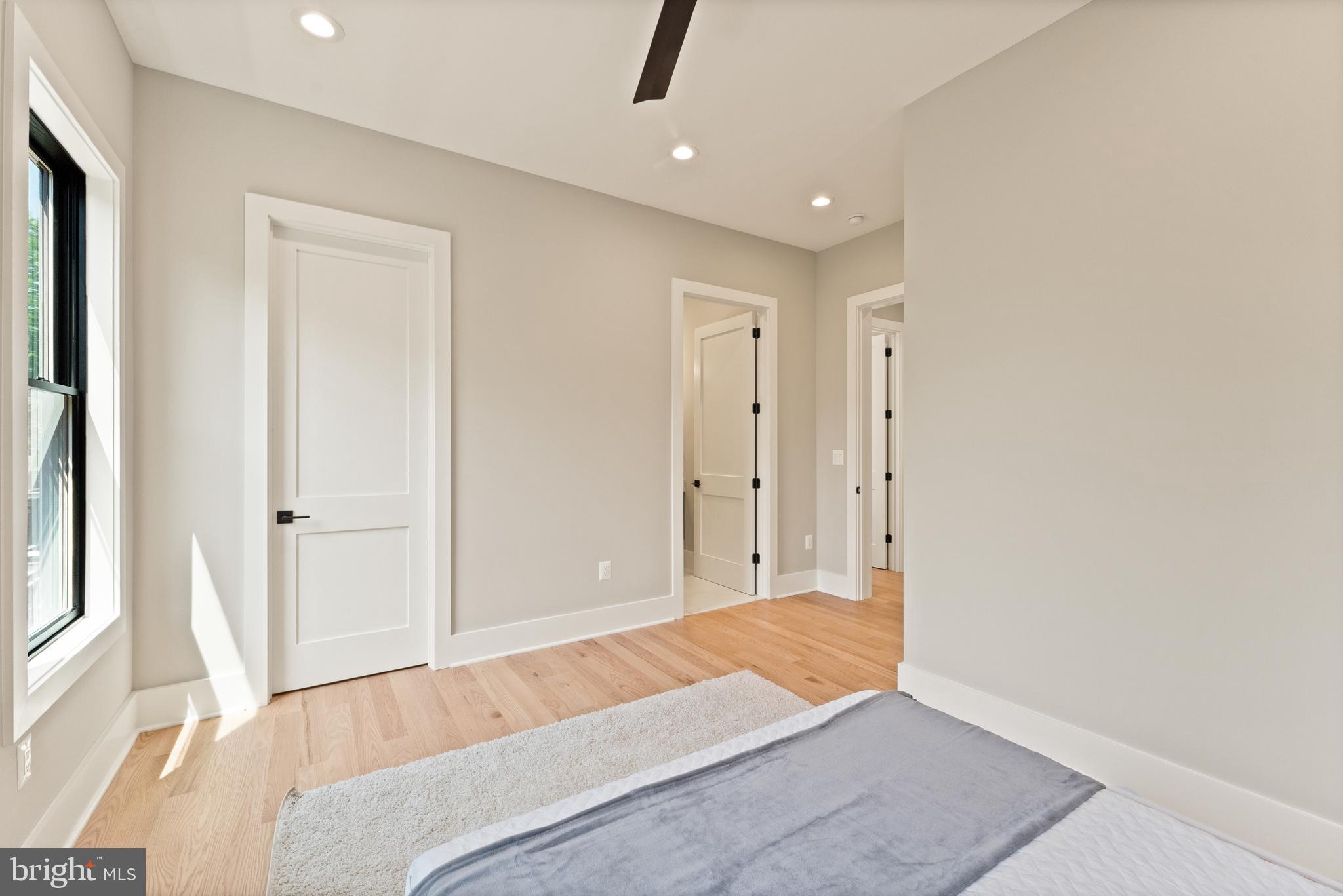 LYON PARK - Residential