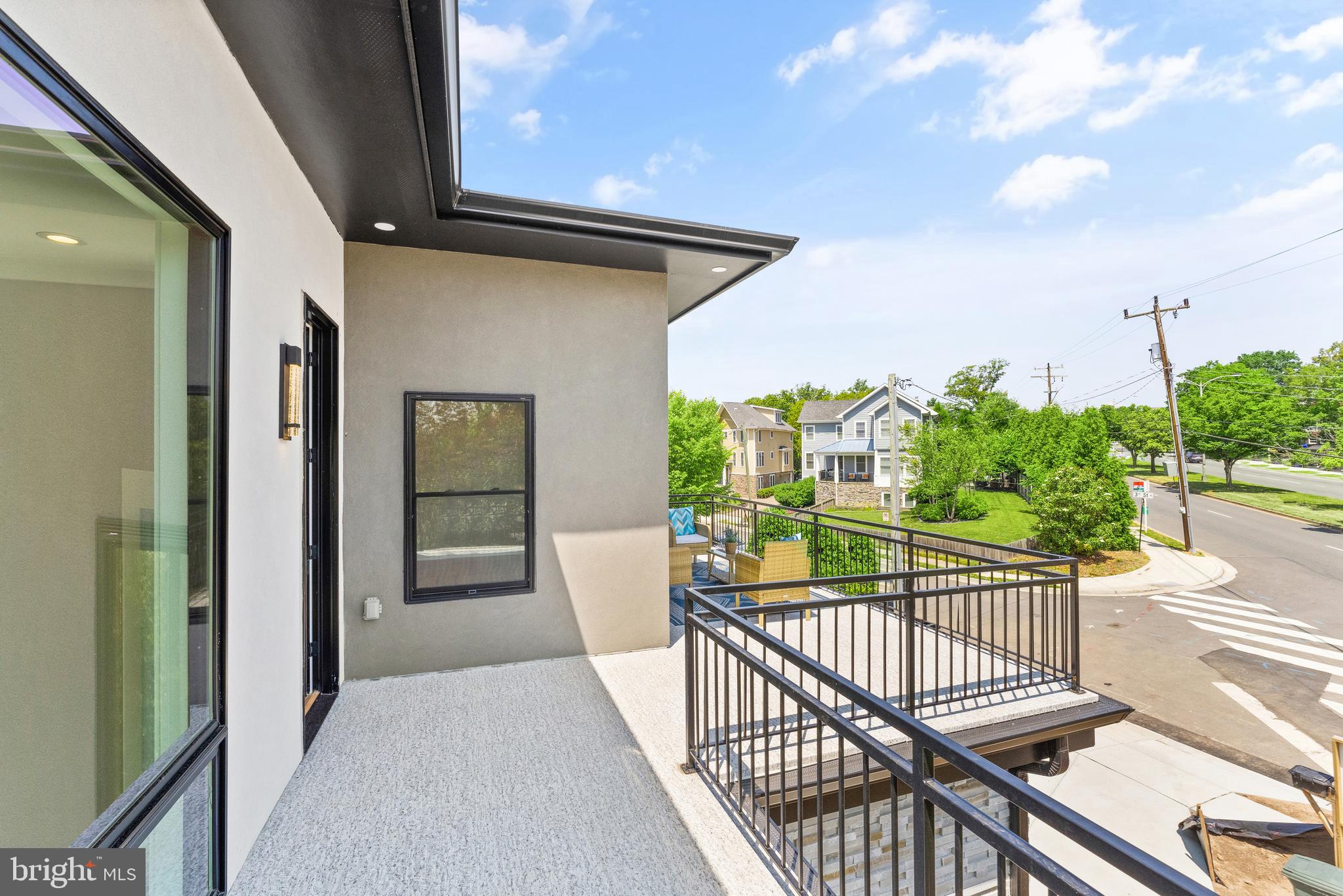 LYON PARK - Residential