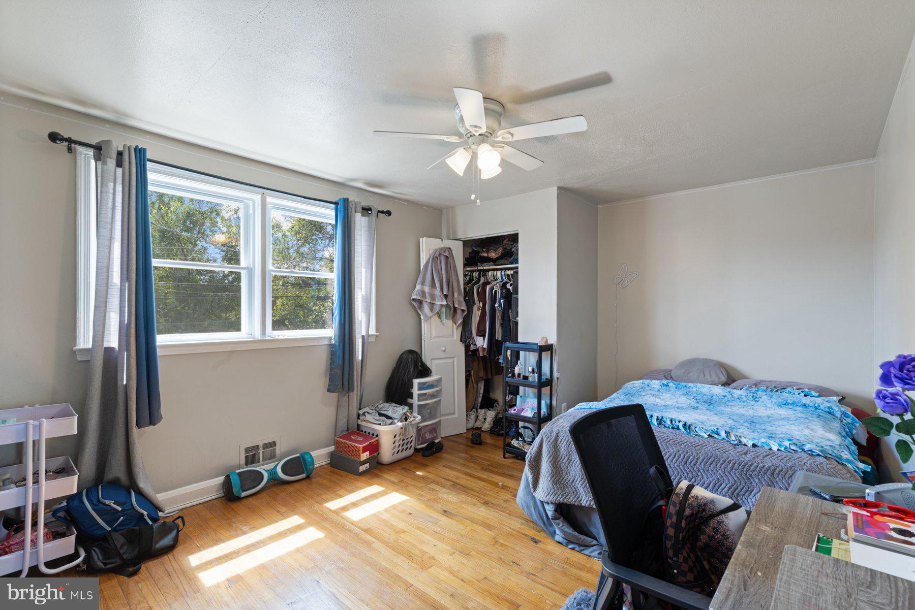 PARKSIDE - Residential