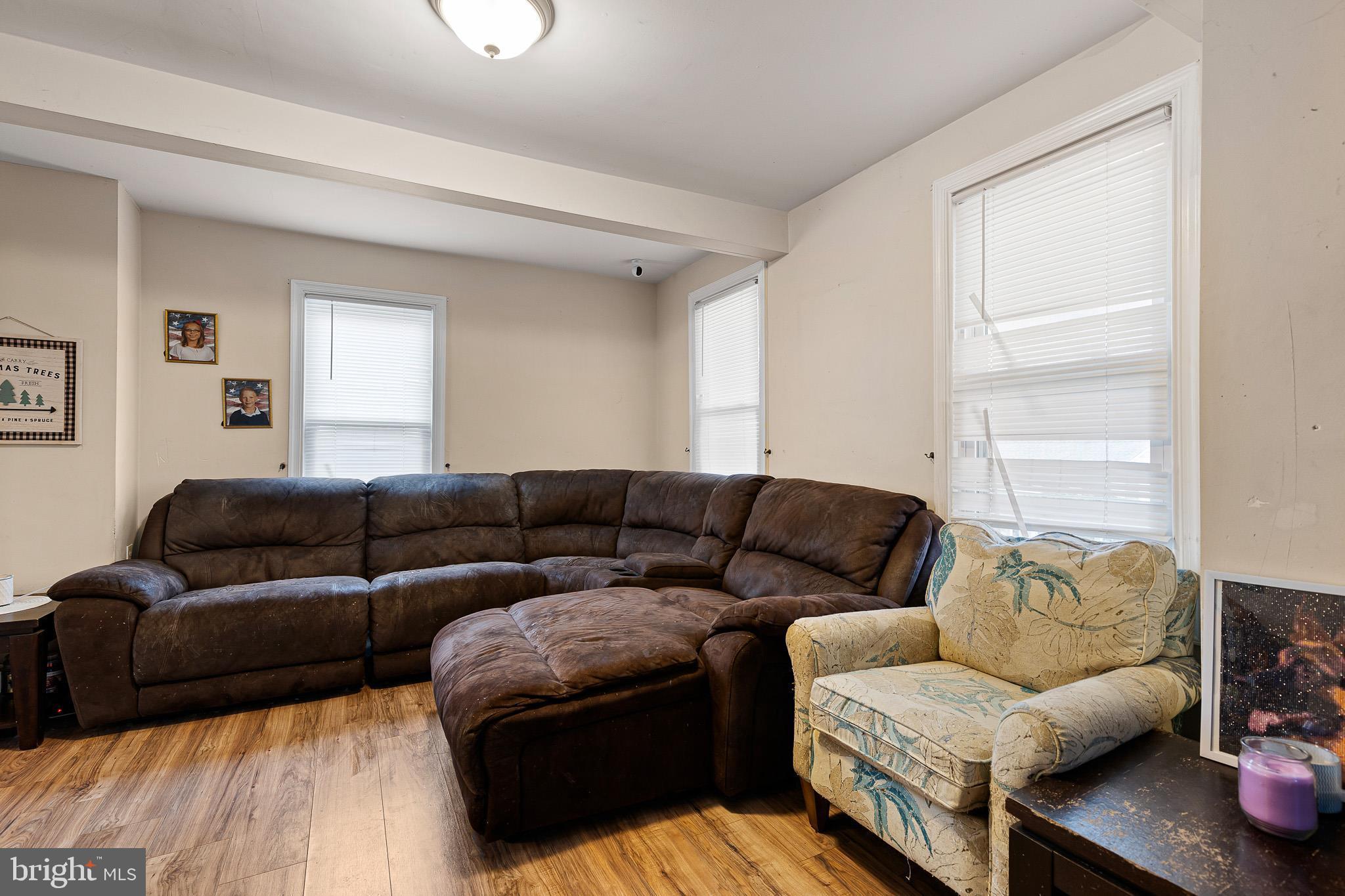 CRANSTON HEIGHTS - Residential