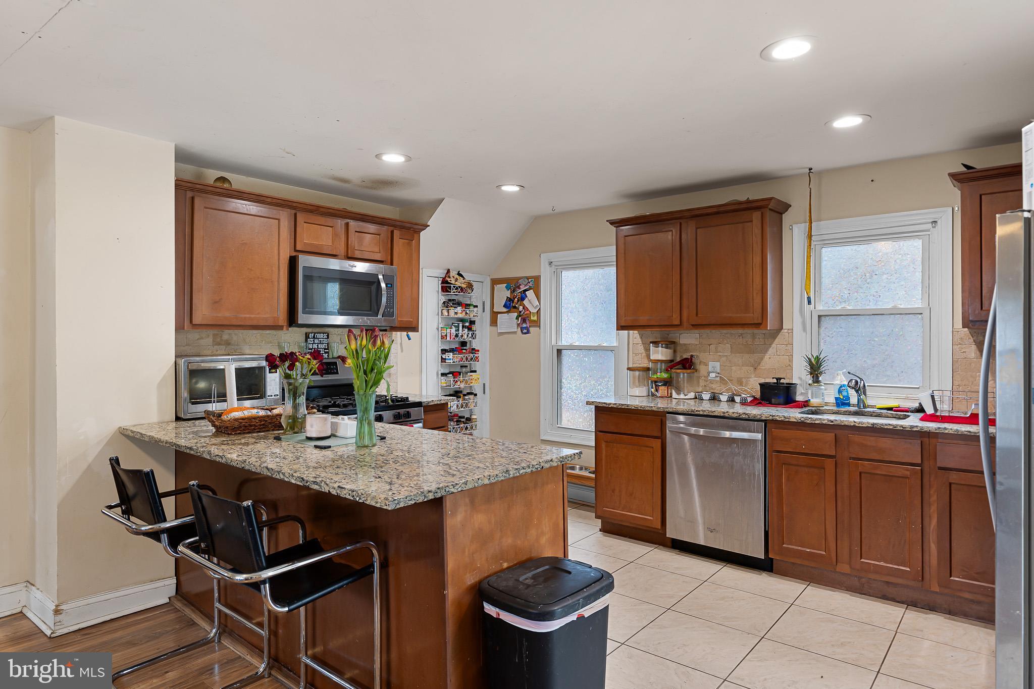 CRANSTON HEIGHTS - Residential