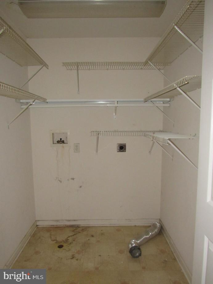 SUMMIT HILLS - Residential