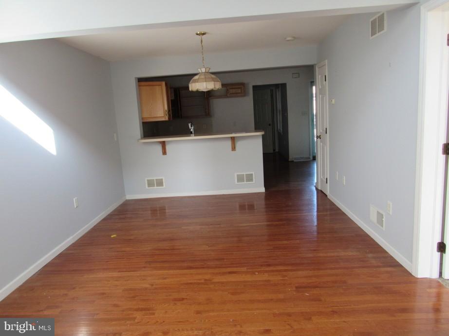 SUMMIT HILLS - Residential