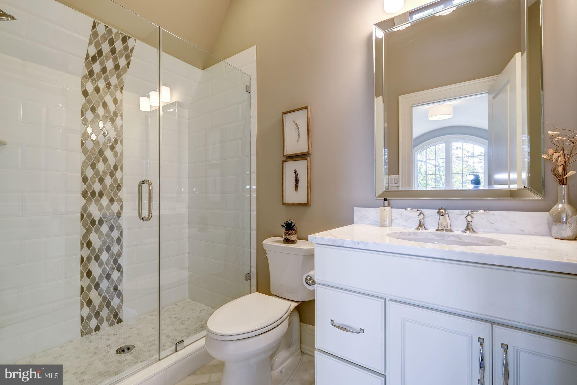 COUNTRY CLUB HILLS - Residential