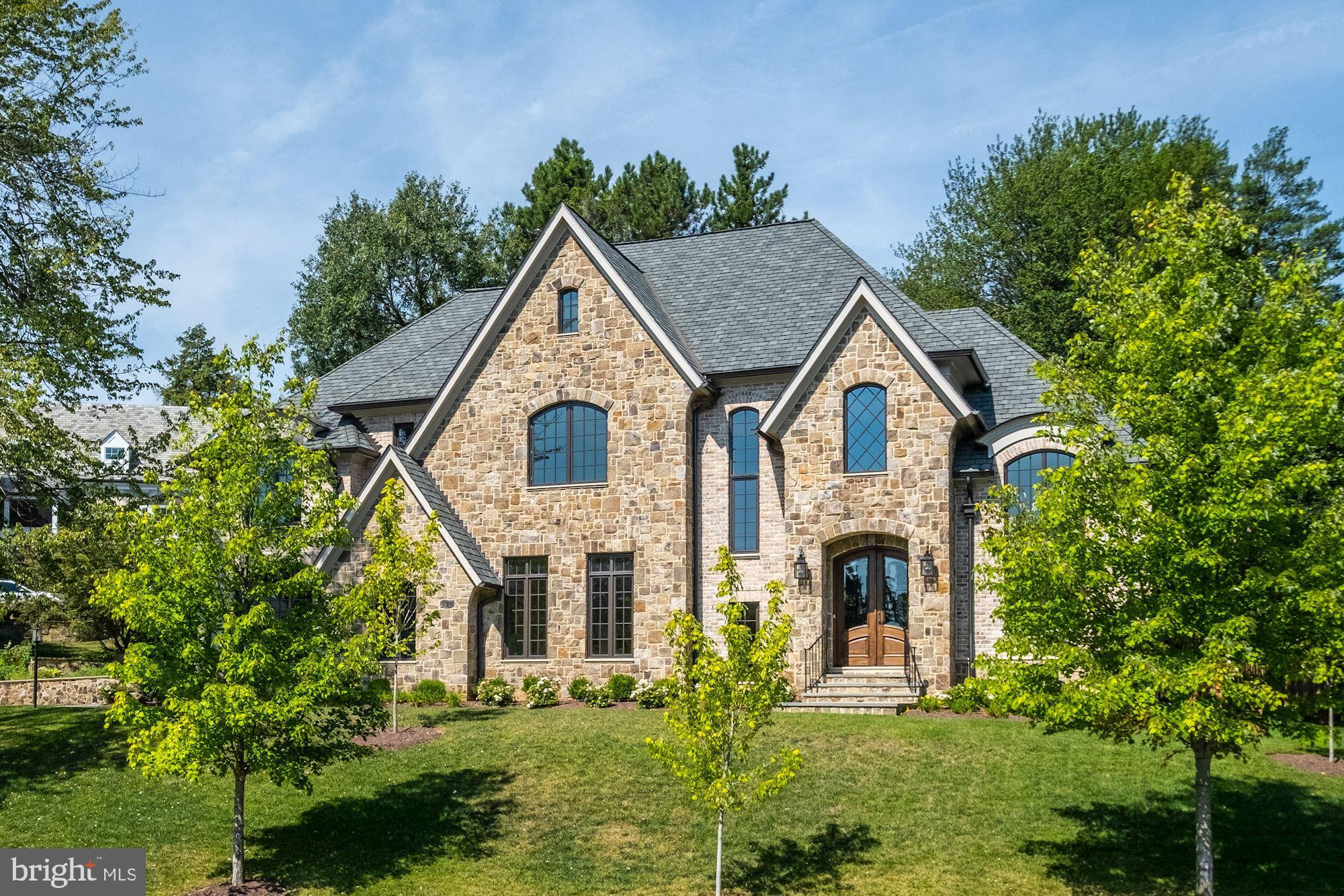 COUNTRY CLUB HILLS - Residential