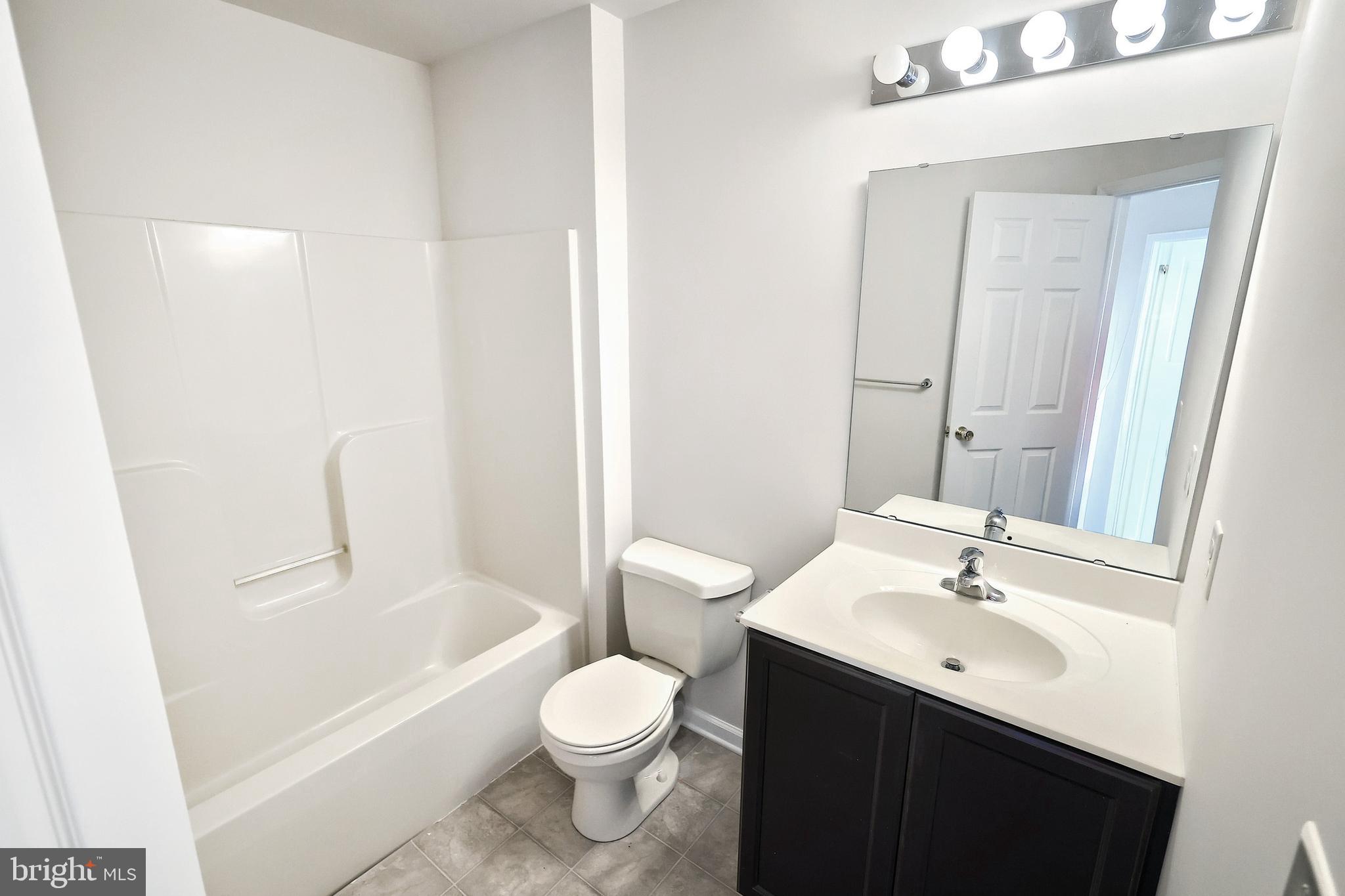 WOODCREST HILLS - Residential