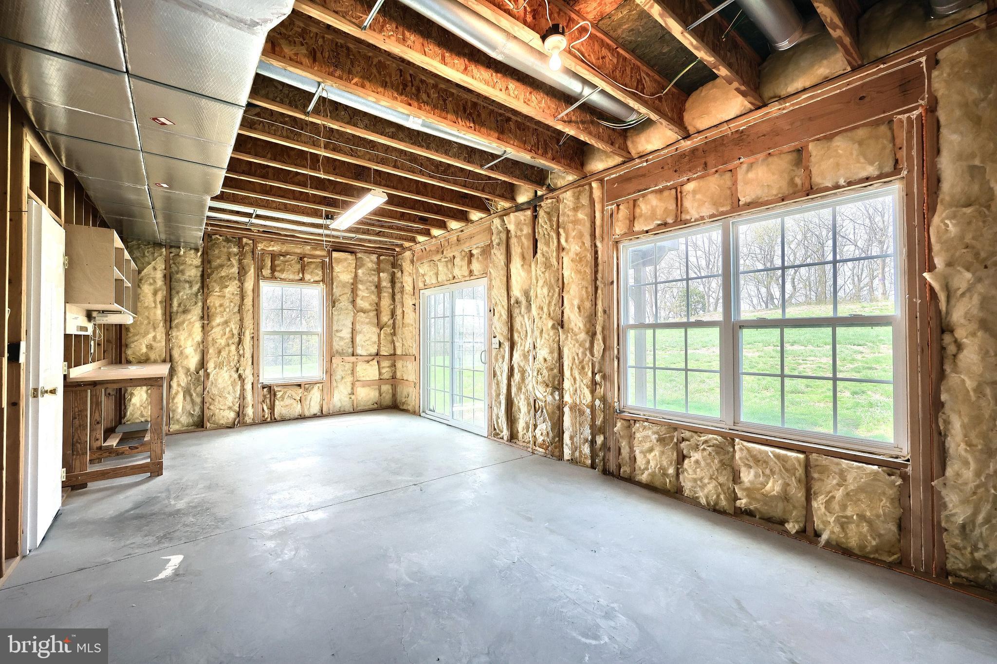 WOODCREST HILLS - Residential