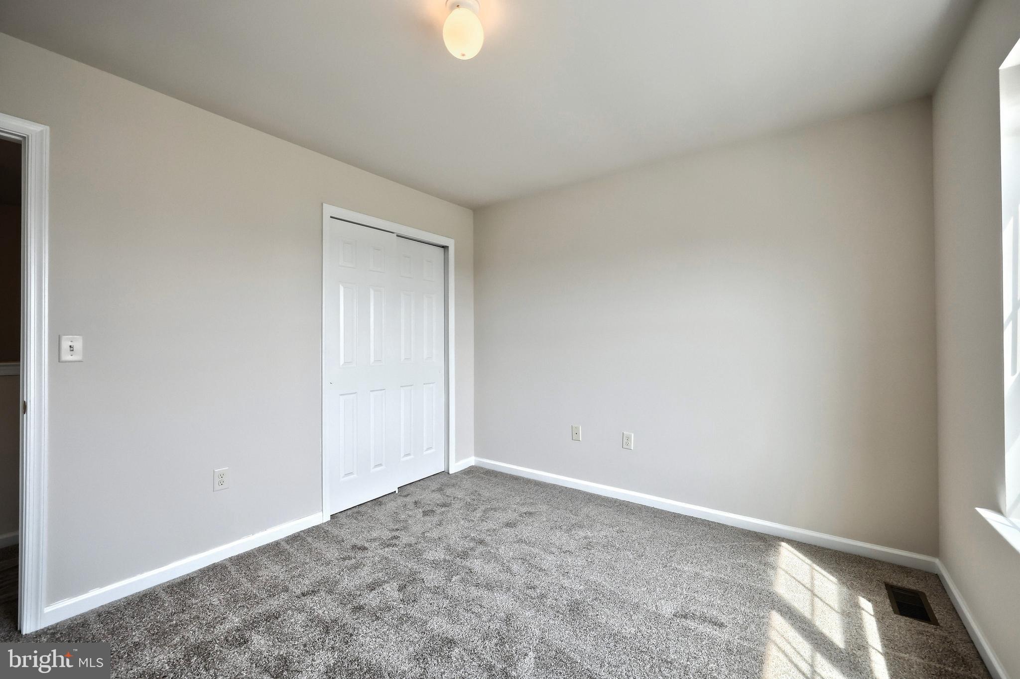 WOODCREST HILLS - Residential