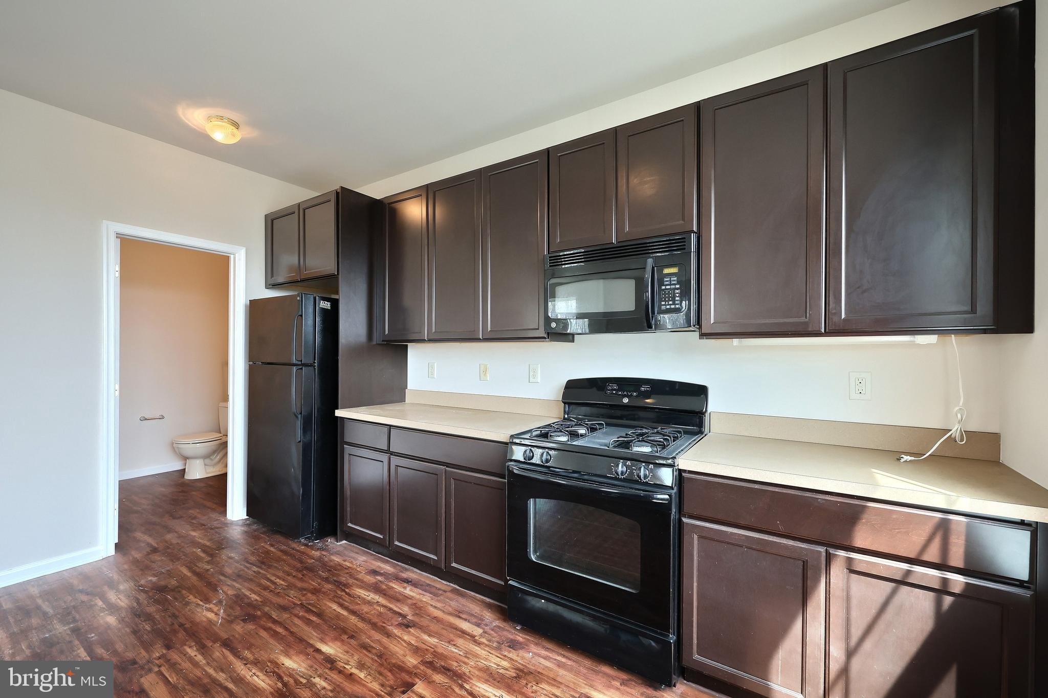 WOODCREST HILLS - Residential