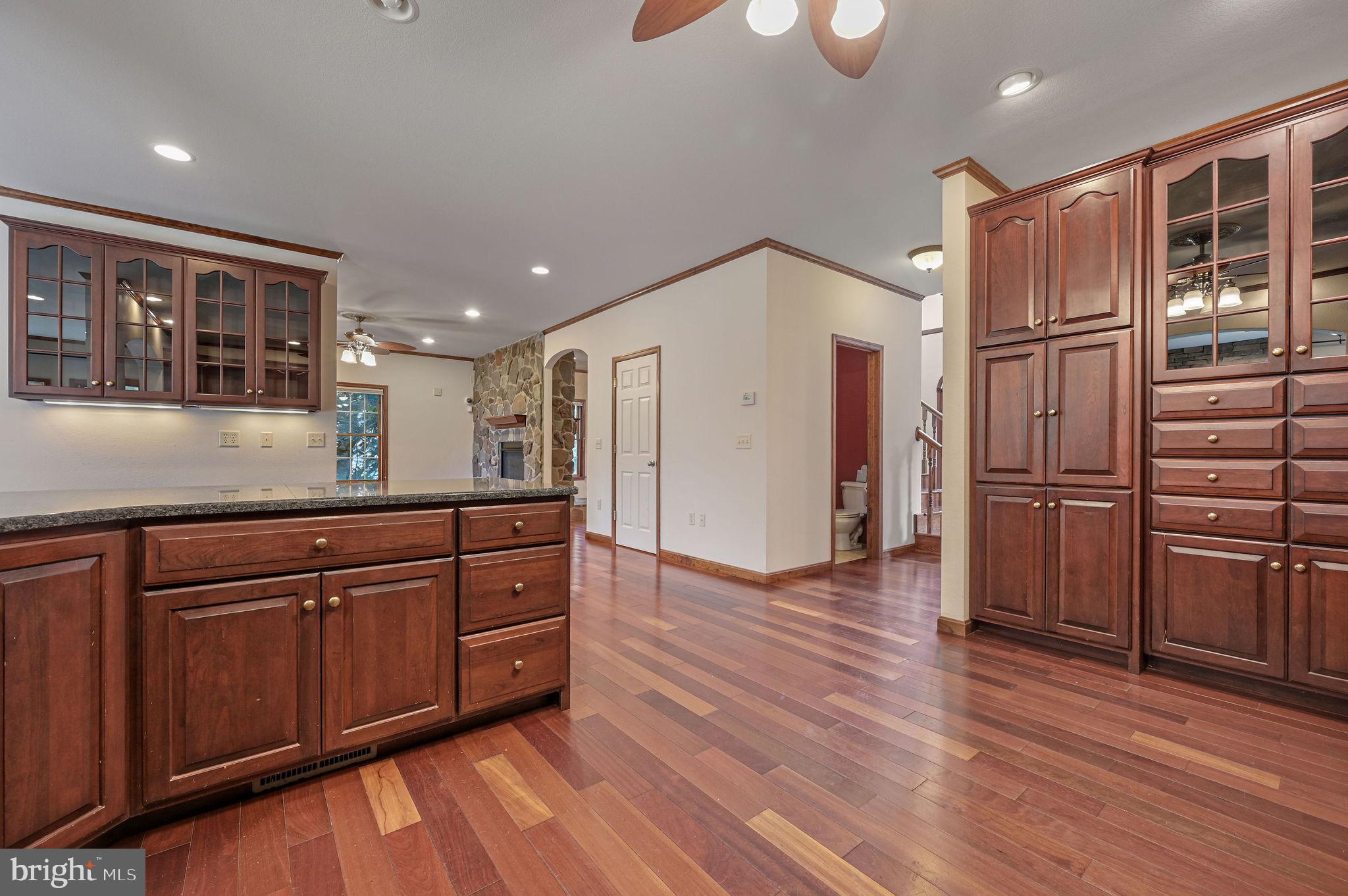 CEDAR CREEK - Residential