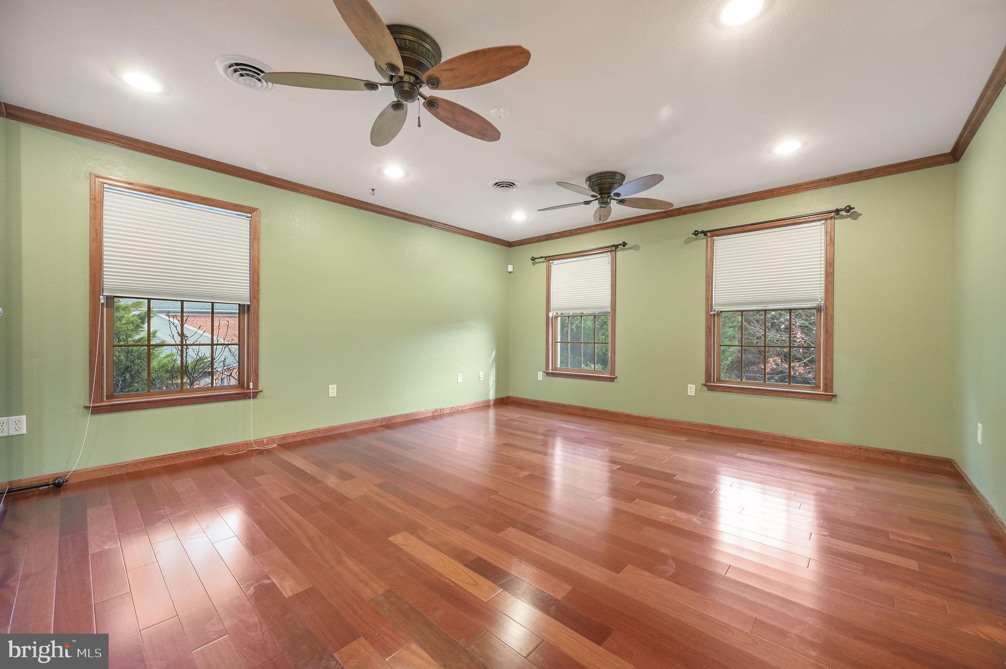 CEDAR CREEK - Residential