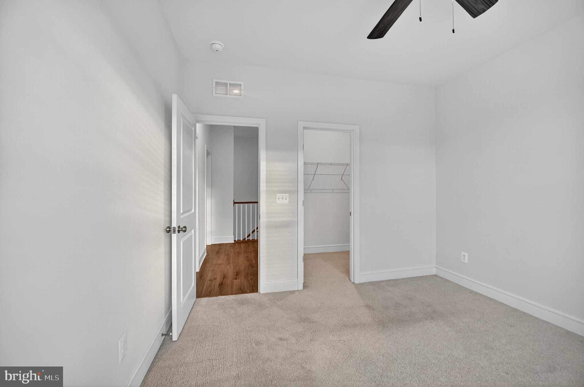 LAKE FREDERICK - Residential