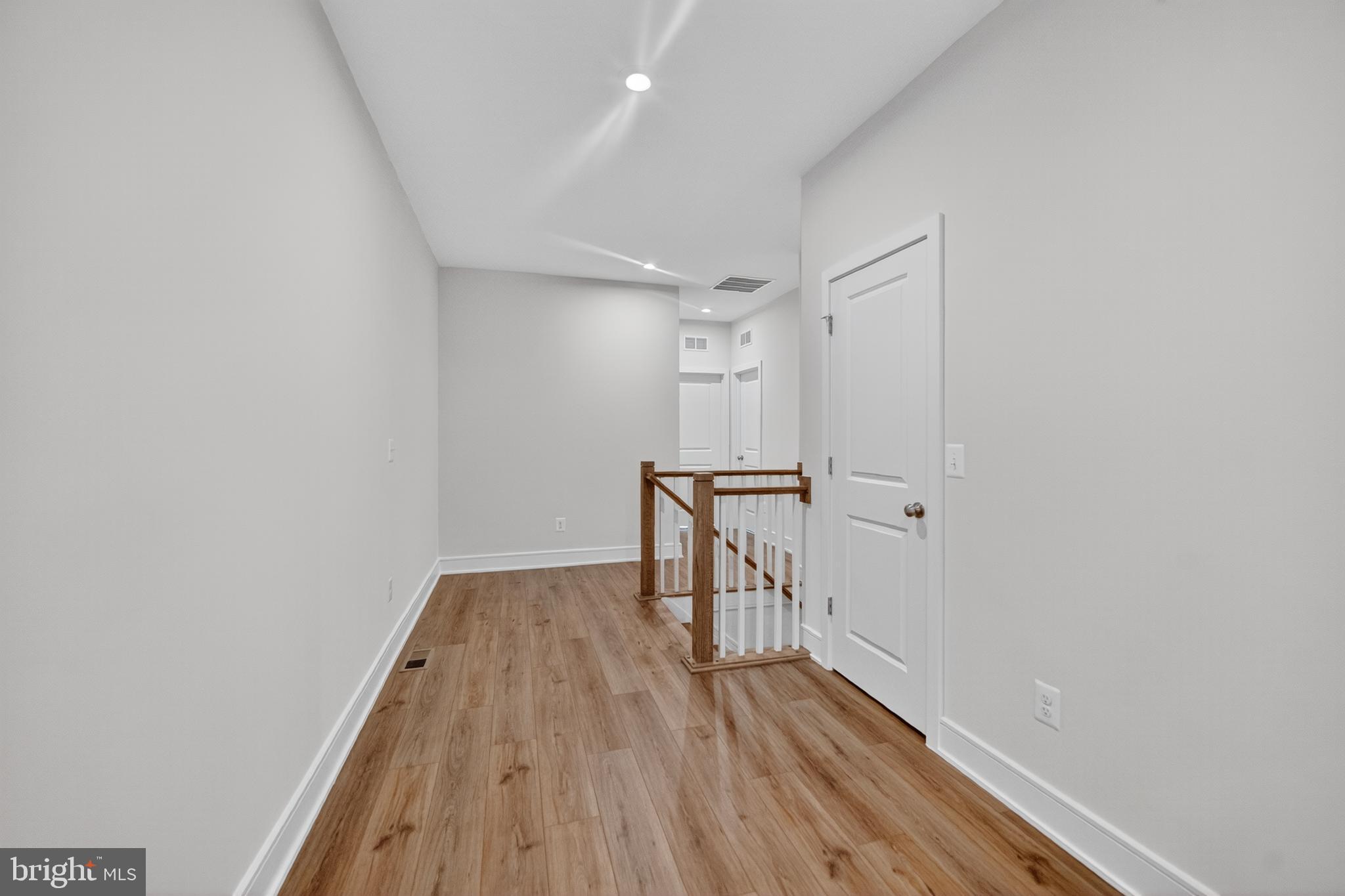 LAKE FREDERICK - Residential