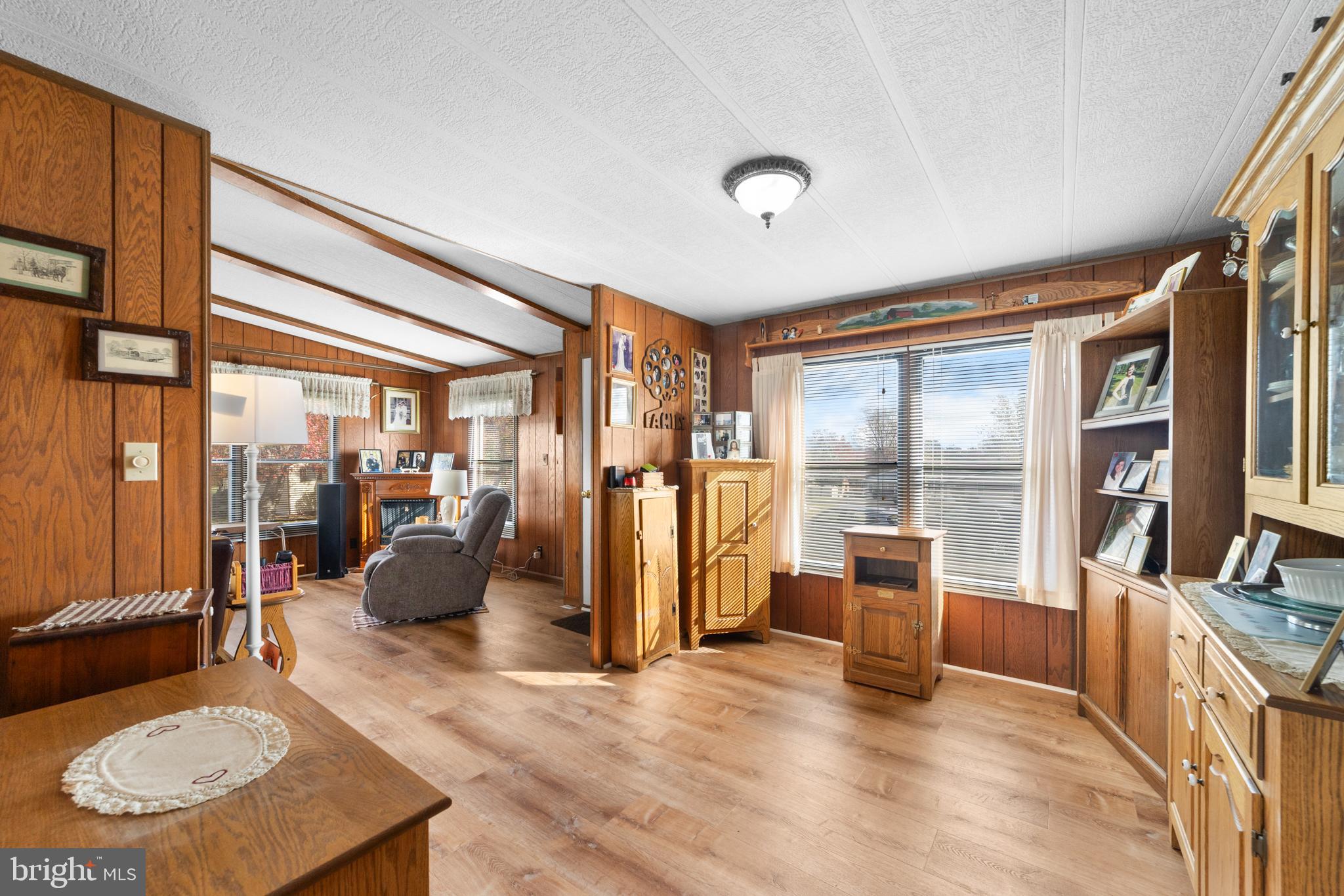 NESHAMINY FALLS - Residential