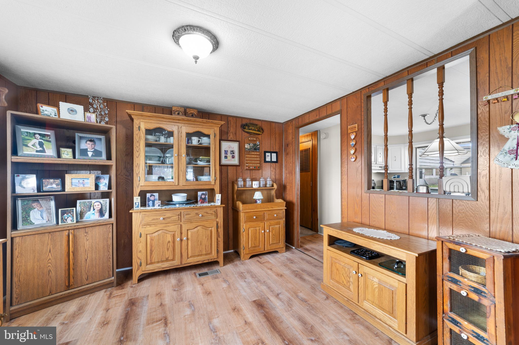 NESHAMINY FALLS - Residential