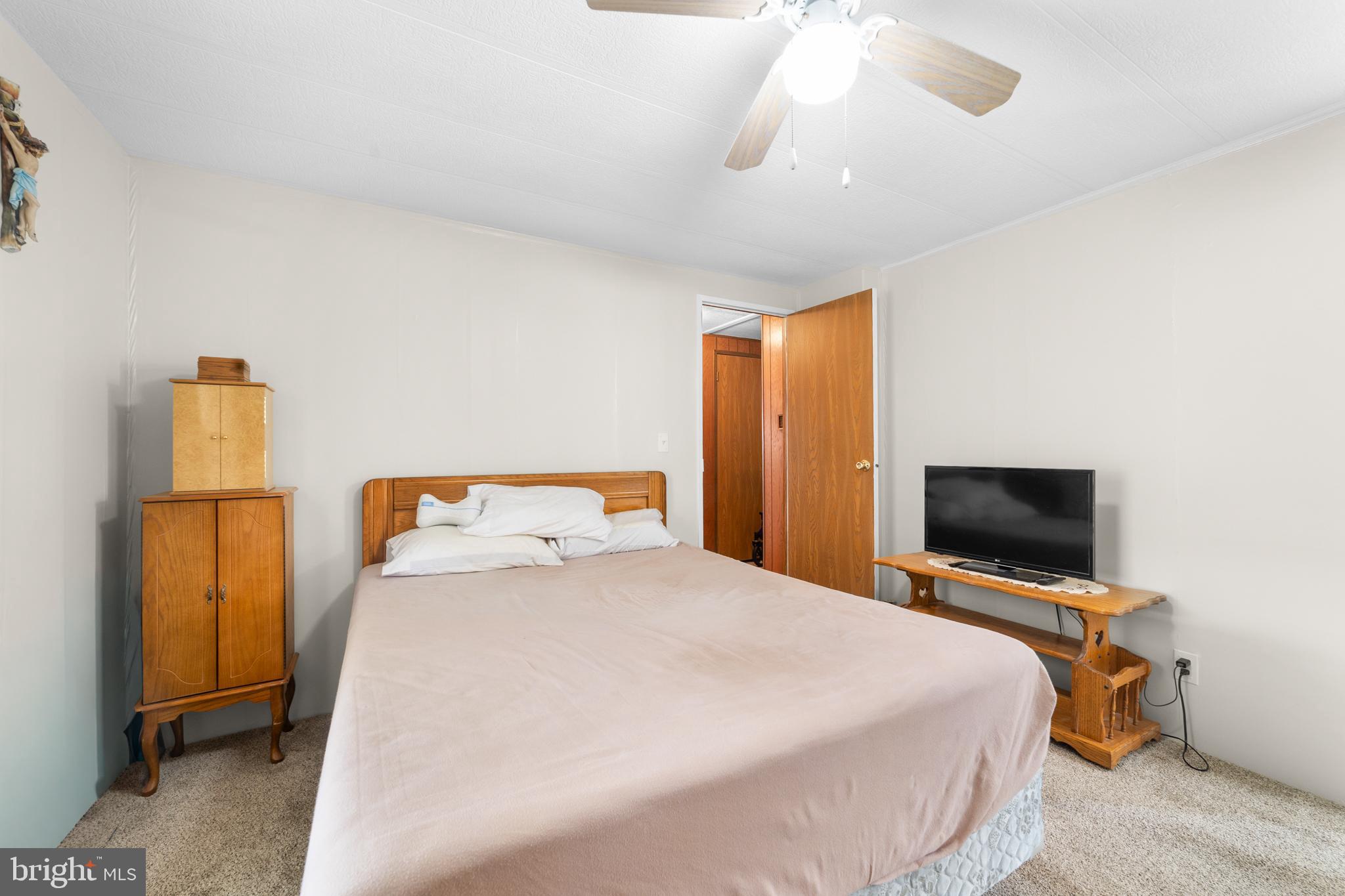 NESHAMINY FALLS - Residential