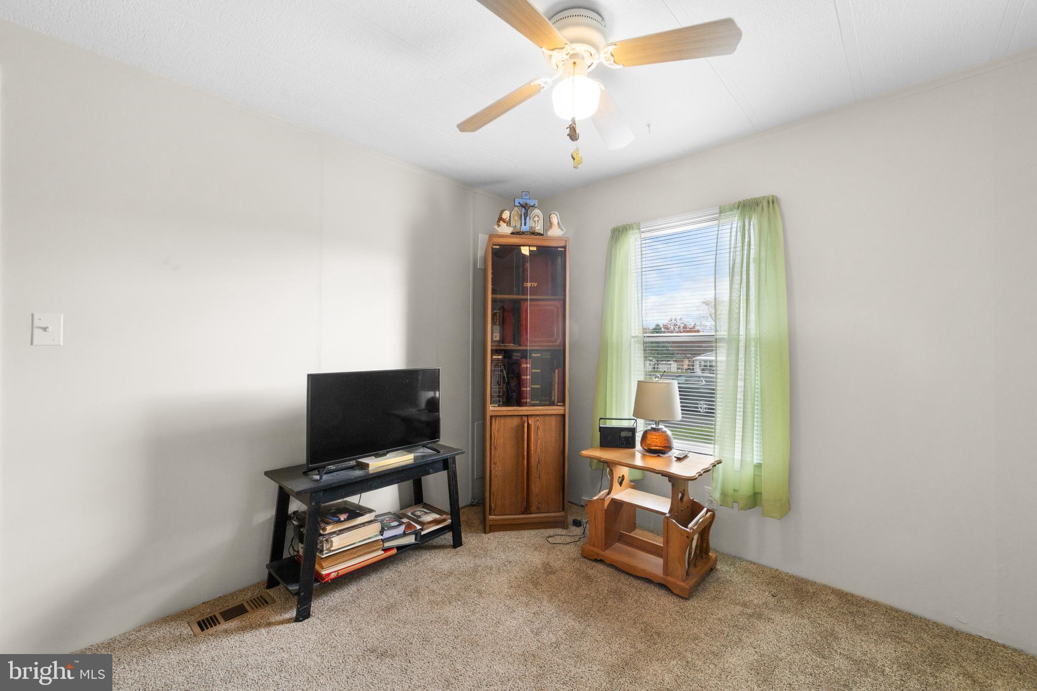 NESHAMINY FALLS - Residential