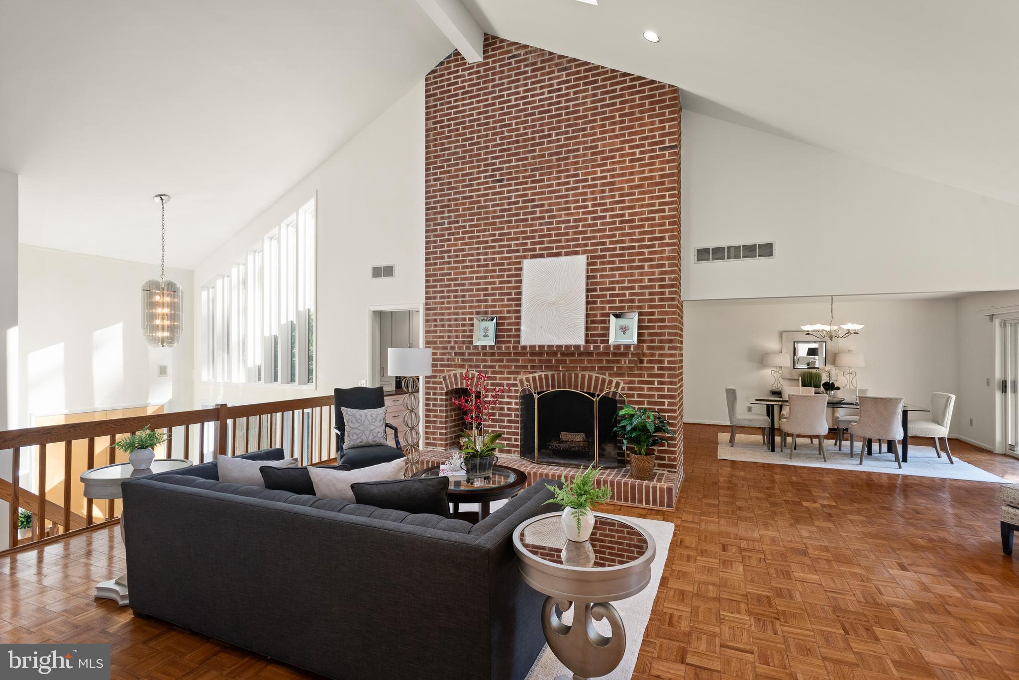 BRYN MAWR - Residential