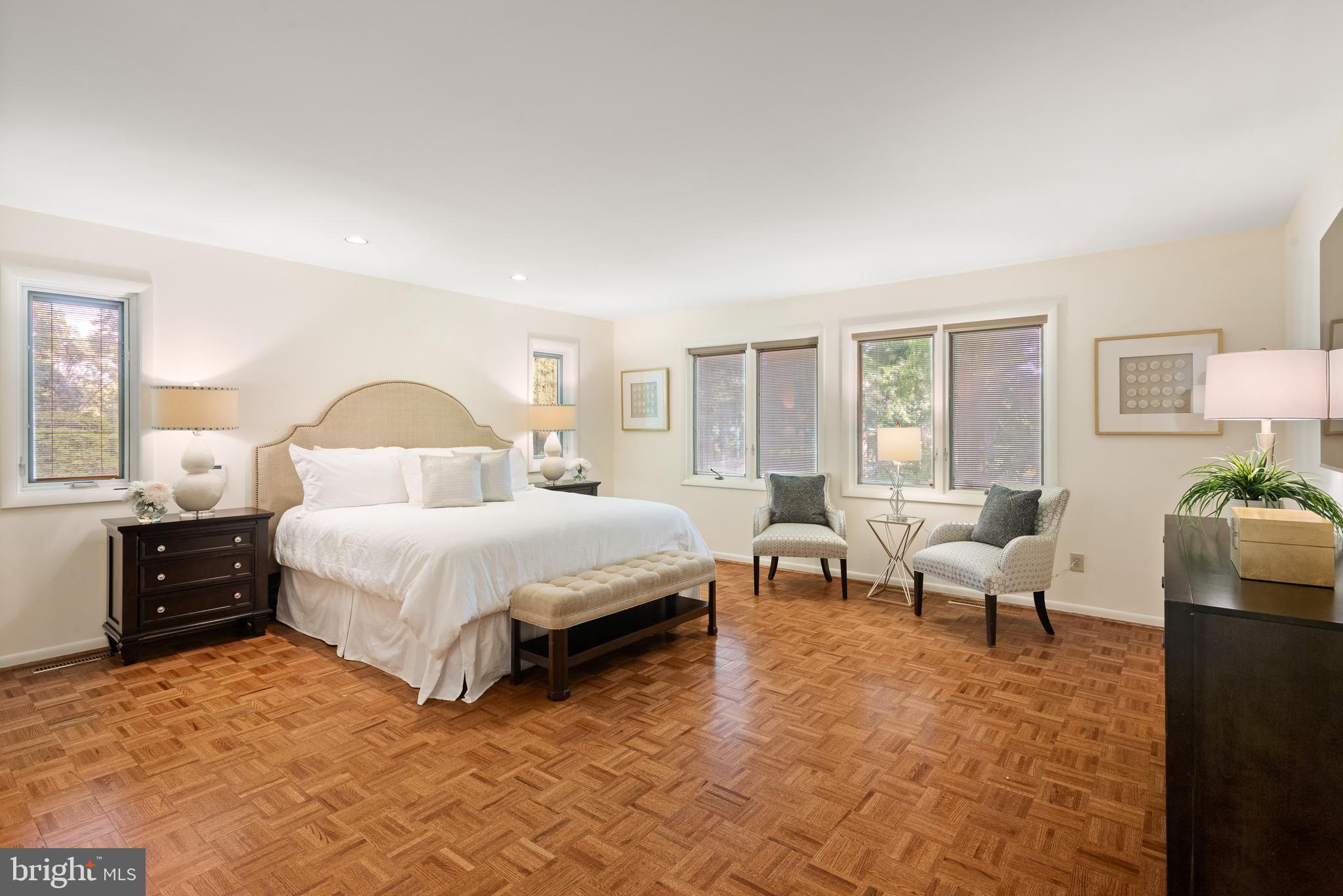 BRYN MAWR - Residential